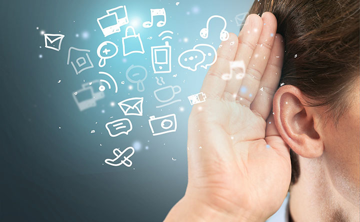Calo dell’udito nell’anziano: cause, sintomi e cure per le principali patologie uditive